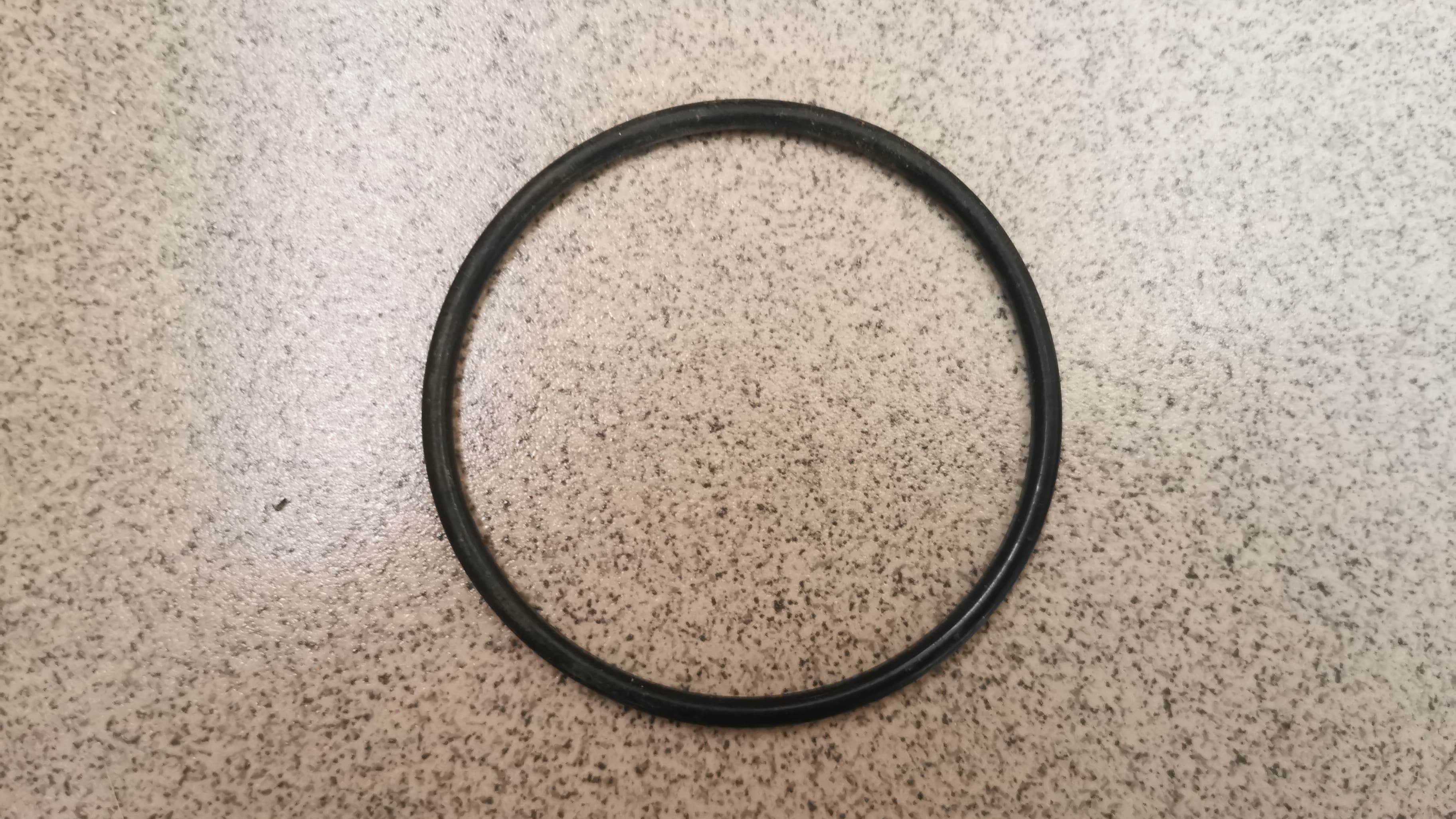 GUMICA KLIPA FI 76 990202110