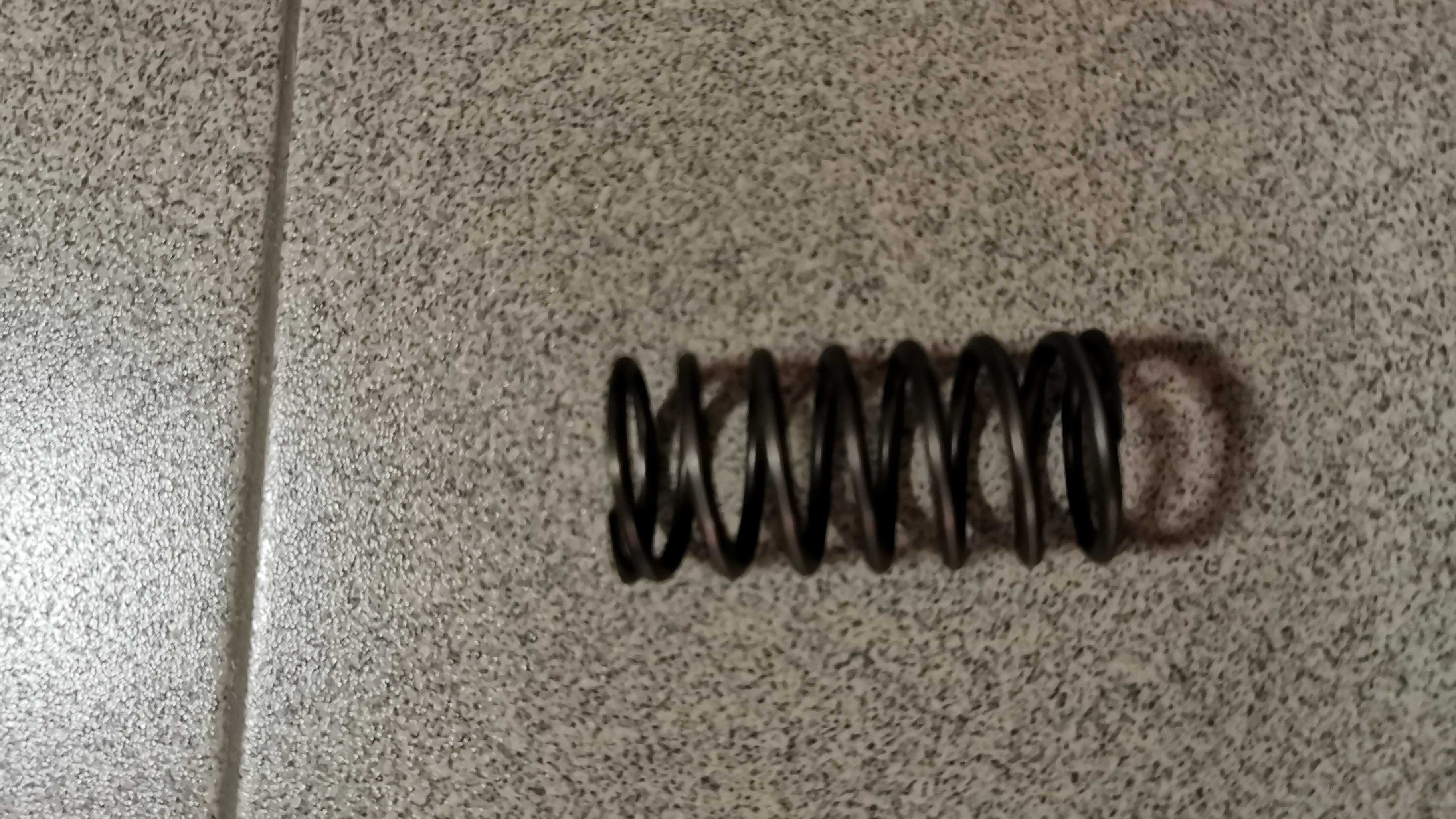 OPRUGE ZA VENTILE /VECE/C-360