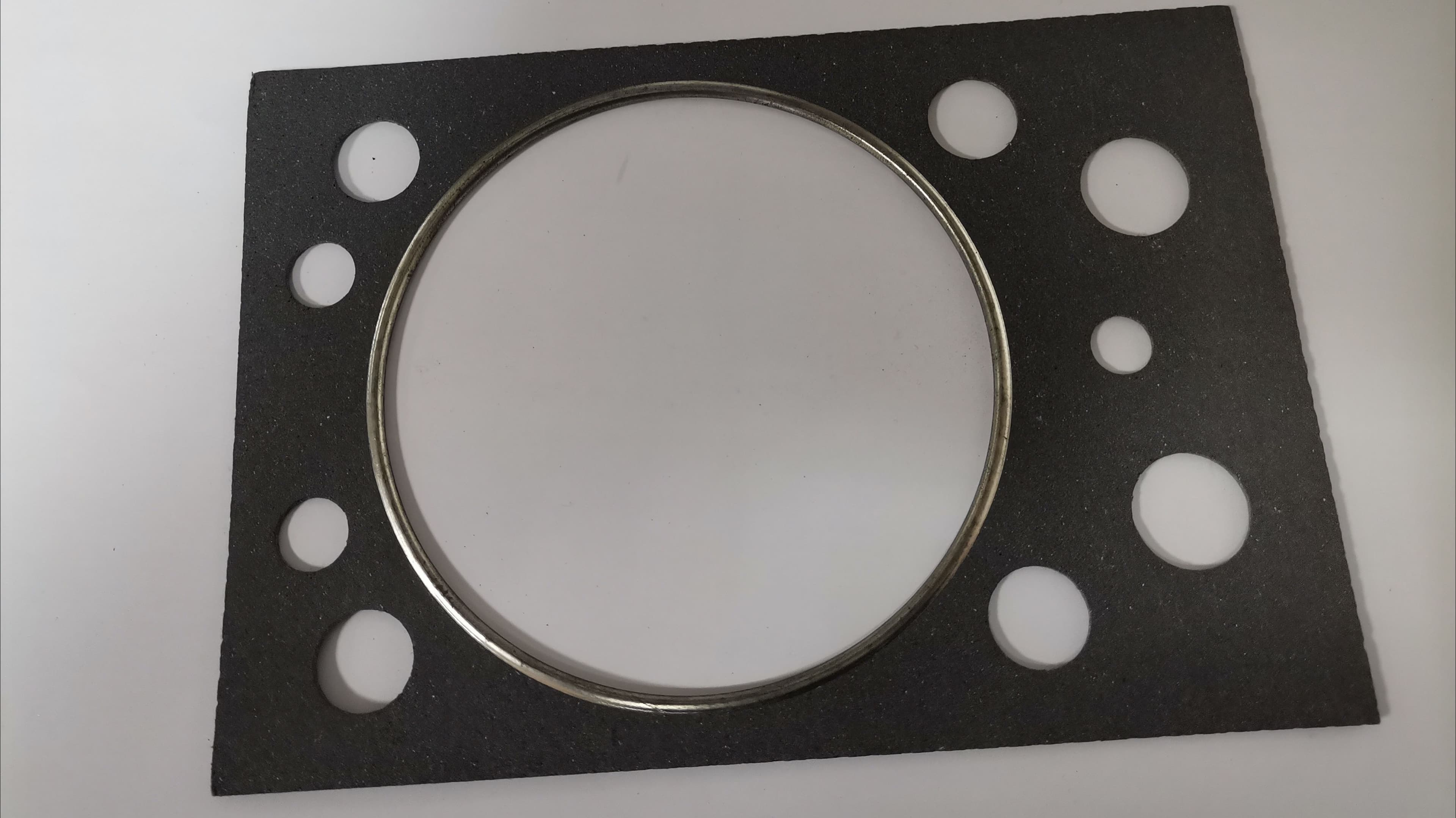 DIHTUNG GLAVE C360