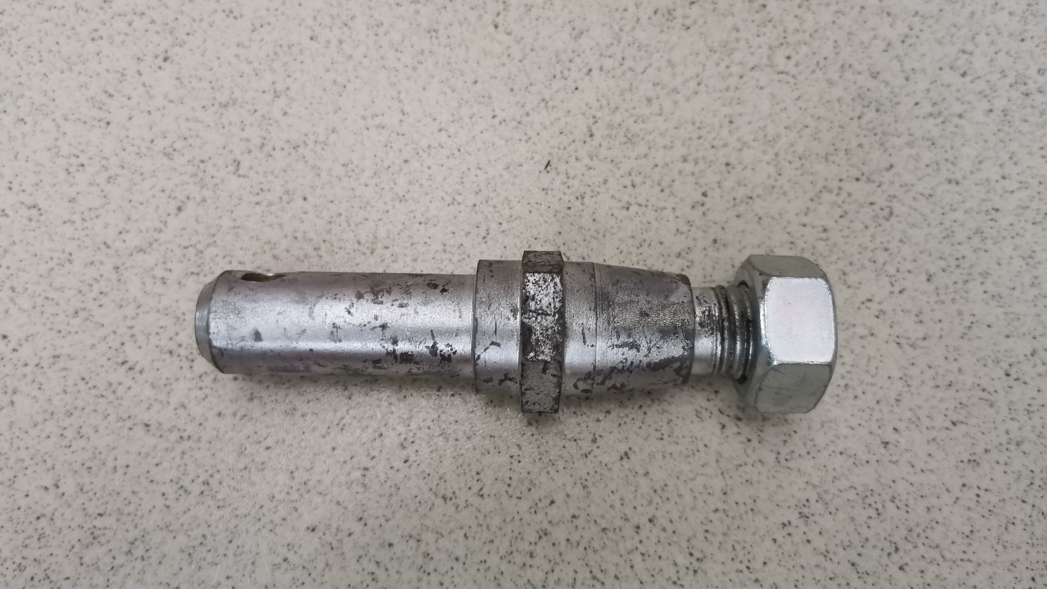 BOLCNA ZA PLUG TANJA 22x50x125mm
