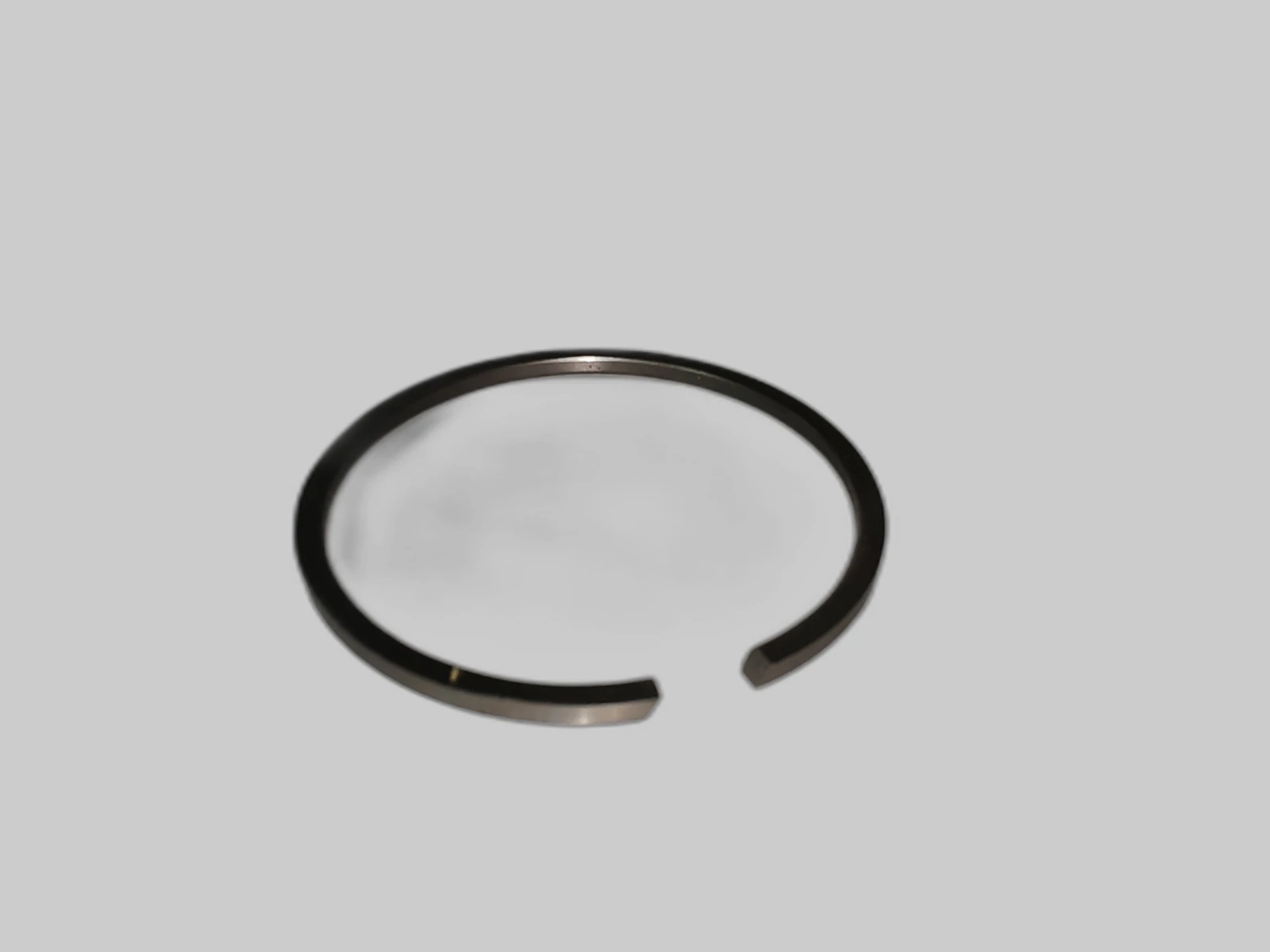 KARIKA KLIPA HID. C330