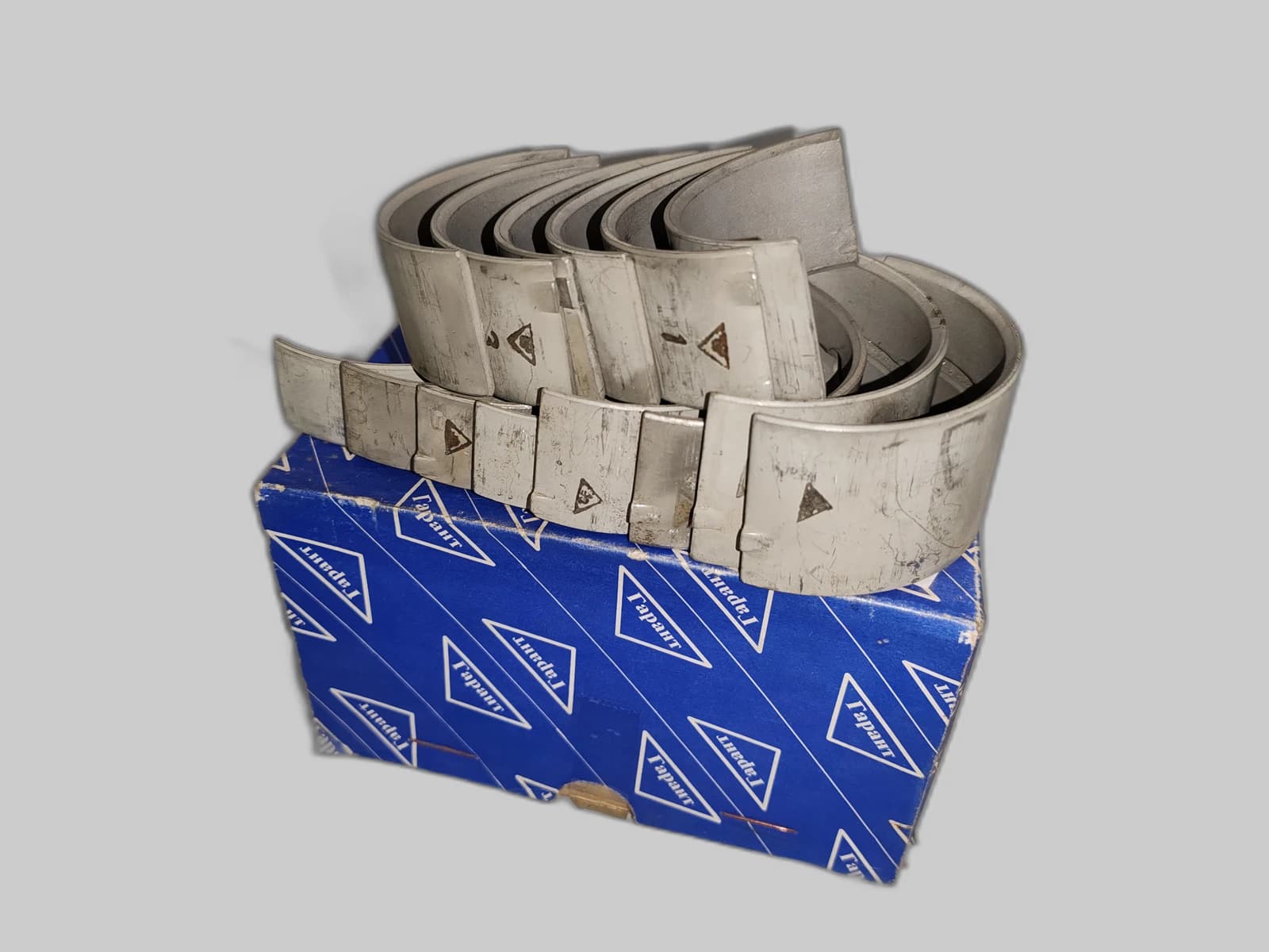 LEZAJ KLIZNI M33 SROB